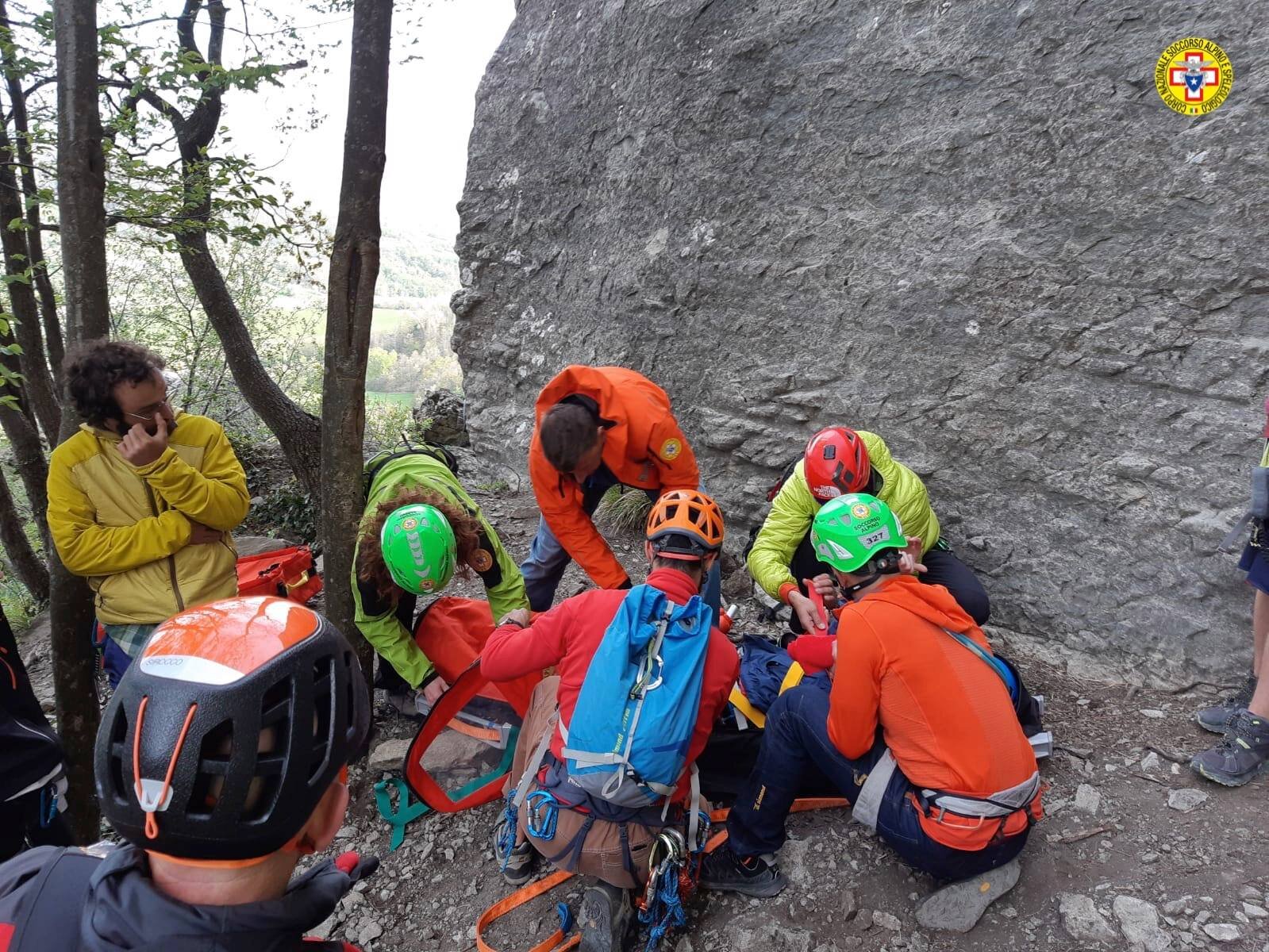 7 maggio 2021. BIsmantova (RE). Scivola sul sentiero e si procura un ferisce.