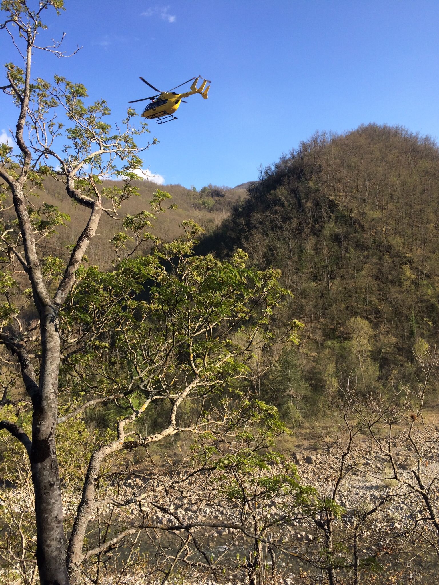 18 aprile 2022. Ravaliola - Corte Brugnatella (PC). Free Climber si infortuna.