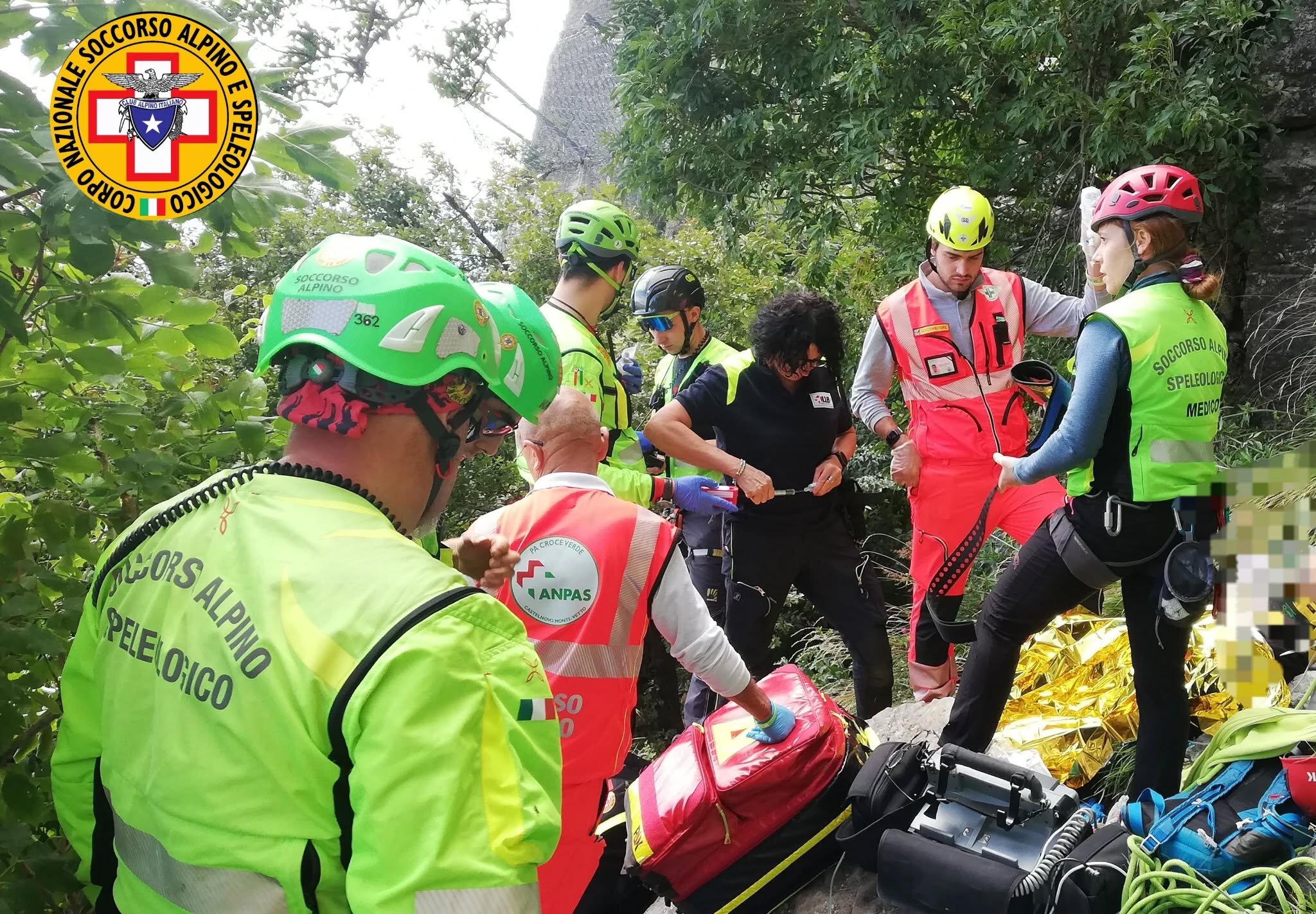 14 settembre 2025. Pietra di Bismantova ( Castelnovo n&egrave; Monti - RE). Infortunio durante arrampicata.
