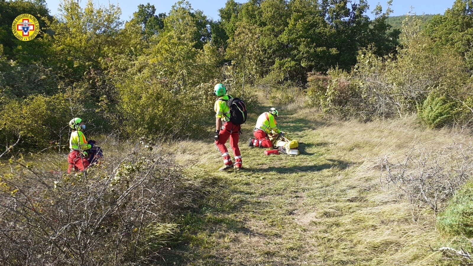 4 settembre 2020. Cascate del Carlone (Bobbio-Pc). Escursionista scivola, trasportato in ospedale con l'elicottero.