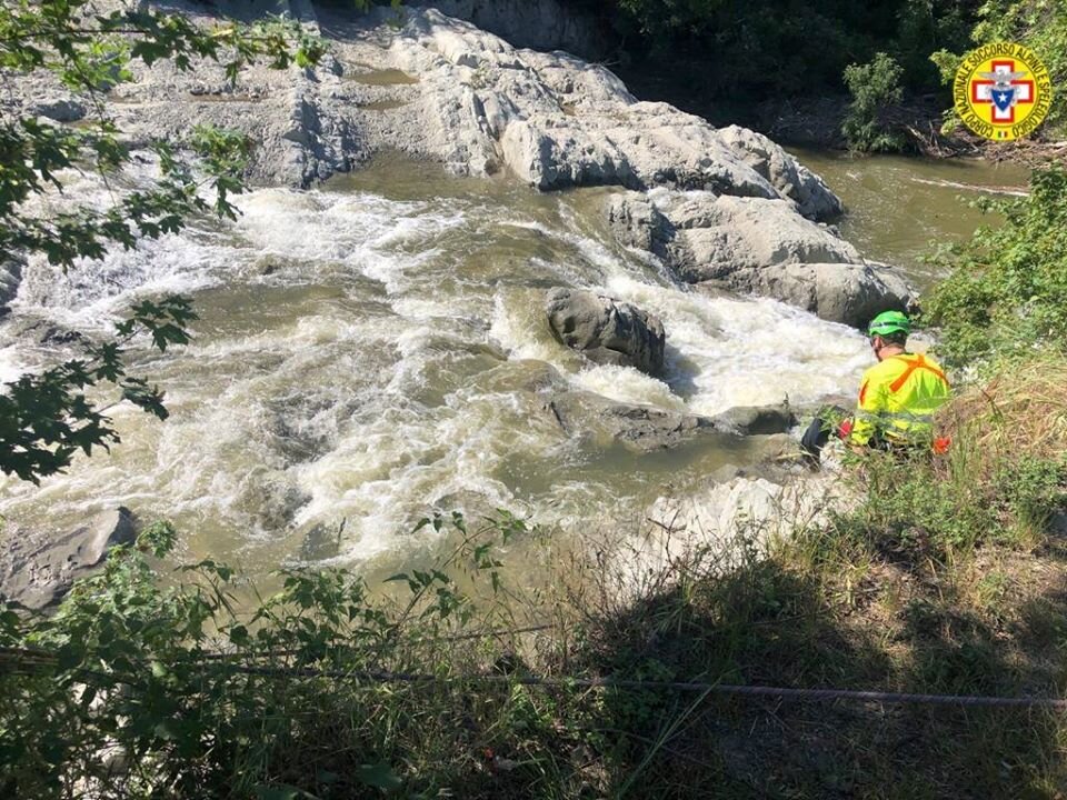 21 maggio 2020. Ozzano nell'Emilia (BO). Annega nel fiume Idice, inutili i soccorsi.