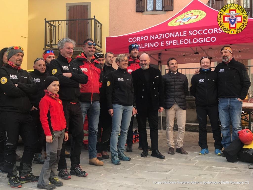 9 marzo 2019. A Montecreto (Mo) la consegna di un set di moderne attrezzature per il soccorso alpino finanziato dalla Regione.