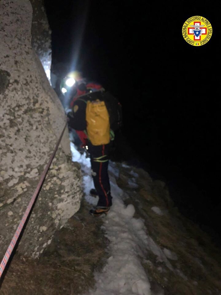 15 dicembre 2019. SESTOLA (MO). Raggiunti e soccorsi ragazzi in difficolt&agrave; su sentiero.