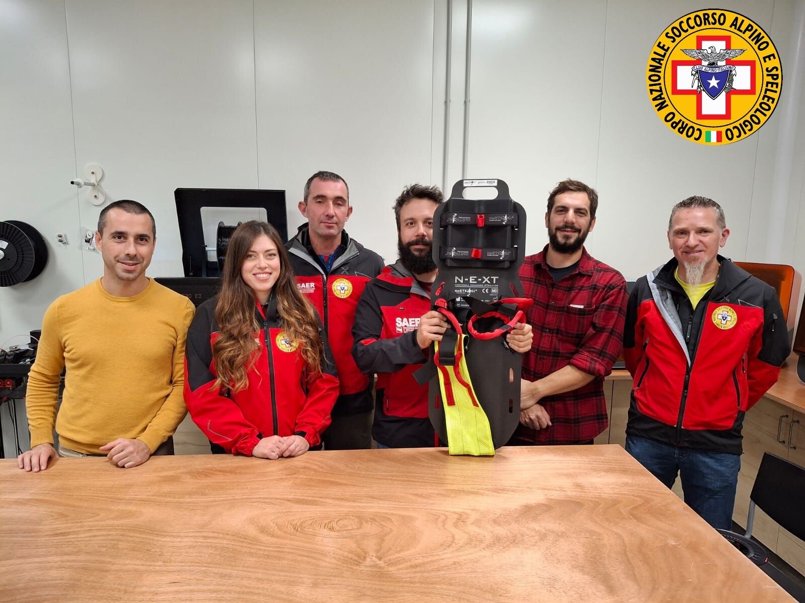 8 novembre 2024. Parma. Un immobilizzatore spinale di ultima generazione per il Soccorso Alpino parmense