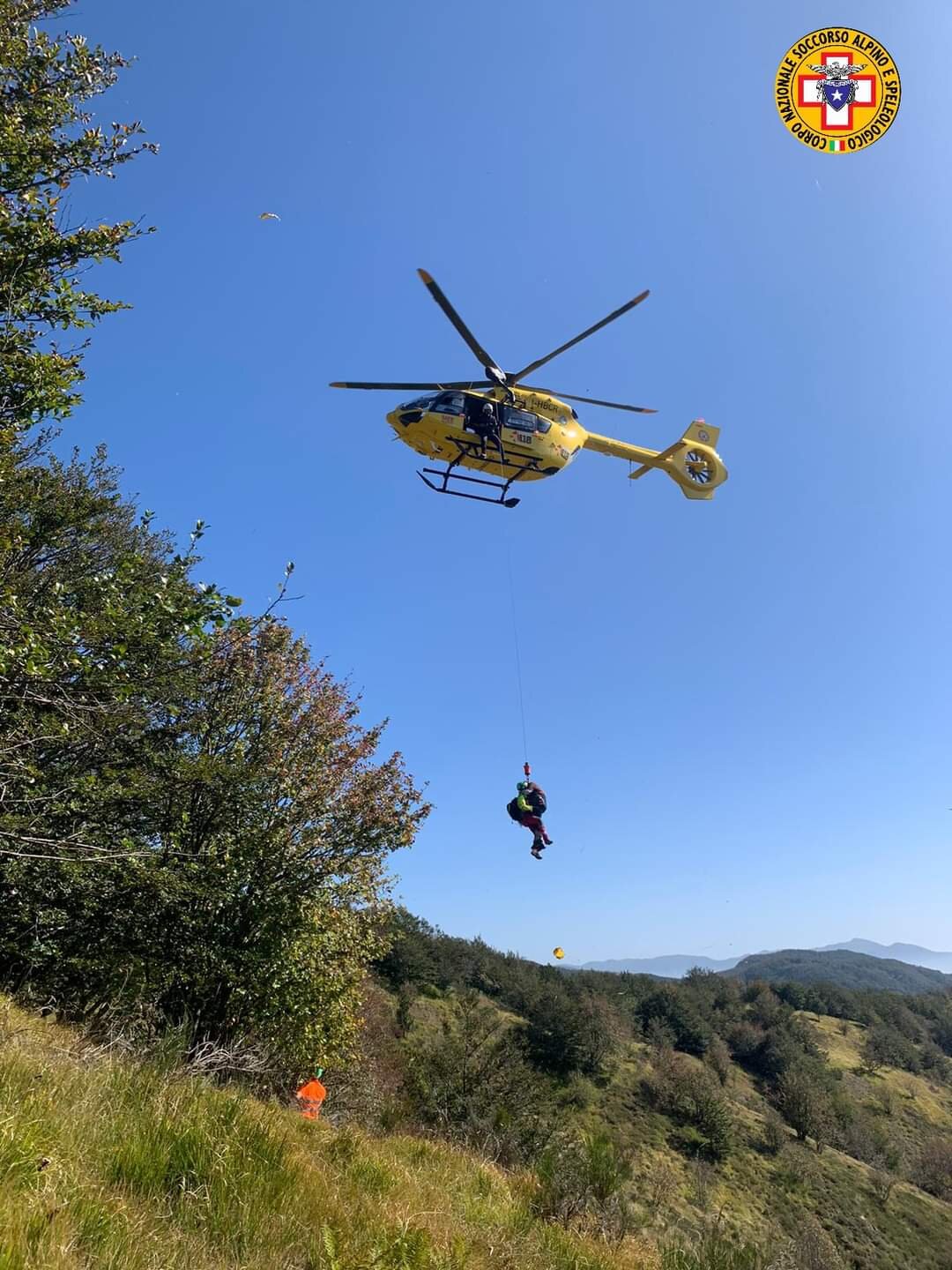 10 ottobre 2023. Tornolo(PR). Fungailo accusa malore.