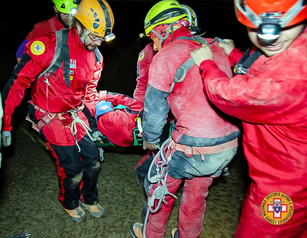 27 ottobre 2019. Complesso carsico Fiume &ndash; Vento a San Vittore di Genga (AN). SOCCORSO SPELEOLOGICO A FRASASSI