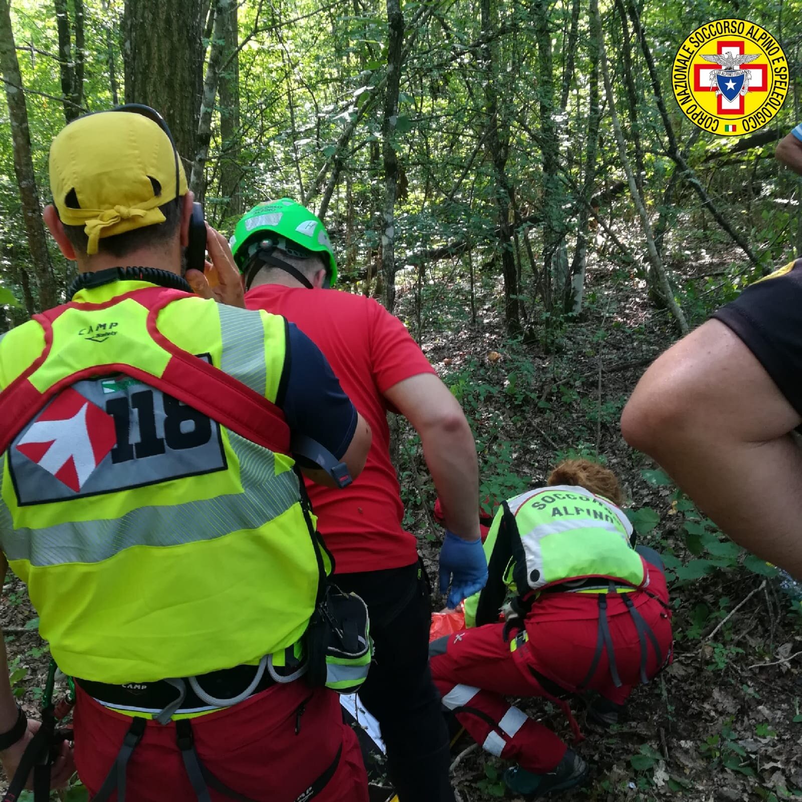 5 agosto 2018. Loc. Casa Campo (Farini -Pc). Fungaiola con frattura del braccio.