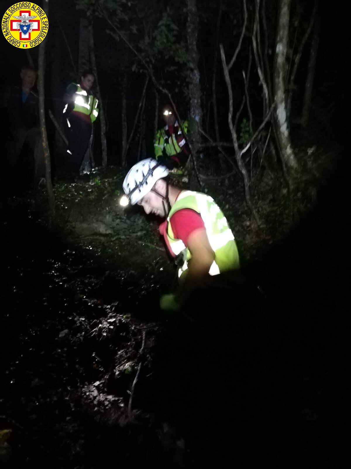 22 settembre 2018. PASSO DEI DUE SANTI (Albareto - Pr). Fungaiolo si perde nei boschi. Rientrato in autonomia.