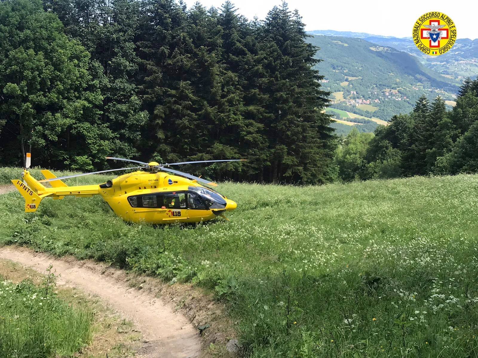 21 giugno 2020. Pian del falco (MO). Cade dalla Mountain bike, Intervengono Soccorso Alpino ed elisoccorso.