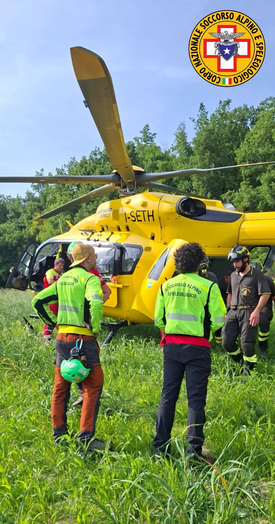 30 maggio 2026. Travo (PC). Soccorso ciclista caduto dalla mountainbike su sentiero. 30 maggio 2026. Travo (PC). Soccorso ciclista caduto dalla mountainbike su sentiero.