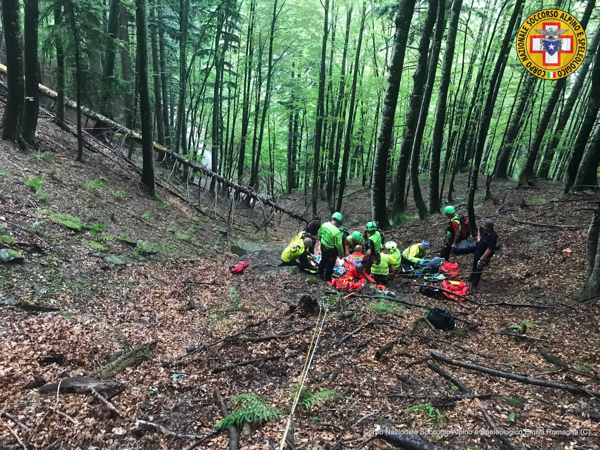 30 luglio 2022. Campigna (Santa Sofia - FC). Biker precipita su sentiero ma gli interventi sono vani