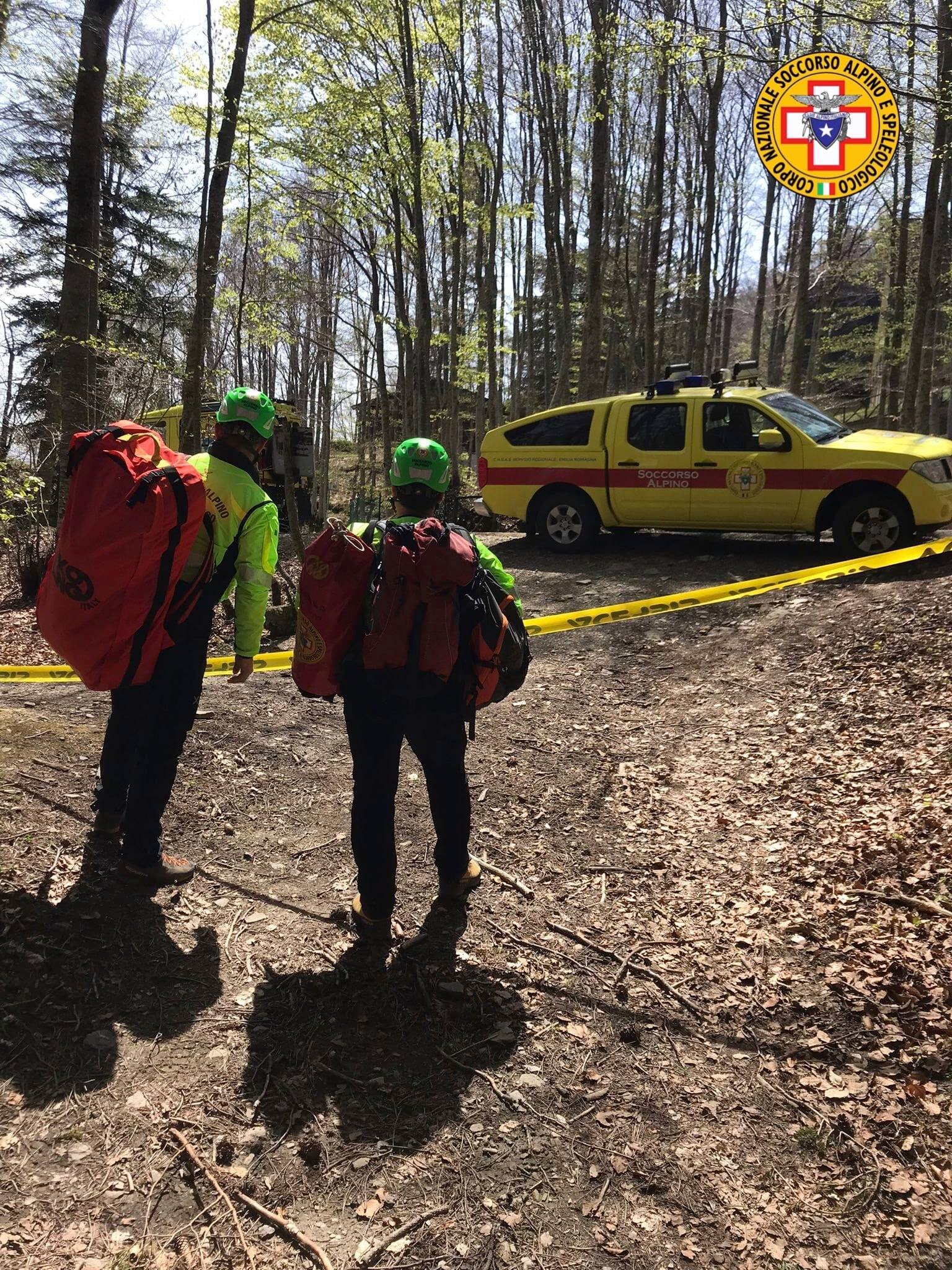 30 aprile 2022. Pian del Falco -Sestola (MO). Due biker soccorsi durante gara di Down Hill.