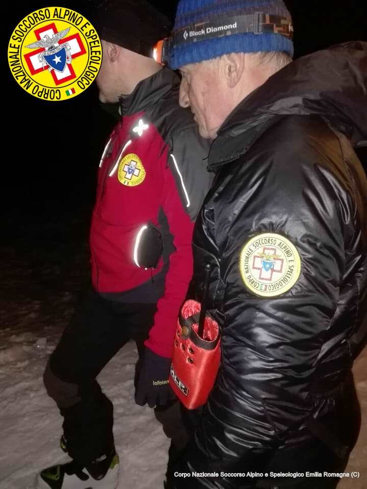 5 marzo 2018. Monte Marmagna (Corniglio - Pr). Si perdono durante una ciaspolata; ritrovati e portati a valle incolumi dal Soccorso Alpino.