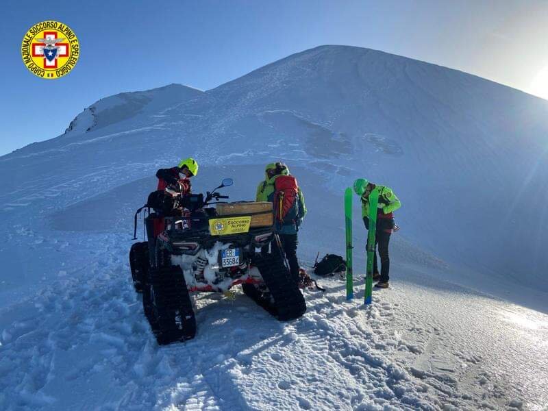 21 febbraio 2021. Rimangono bloccati sul crinale del Cimone.
