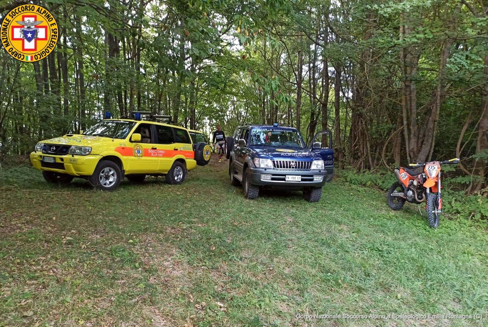 27 agosto 2020. Gropparello (PC). Cade dalla moto mentre pratica enduro.