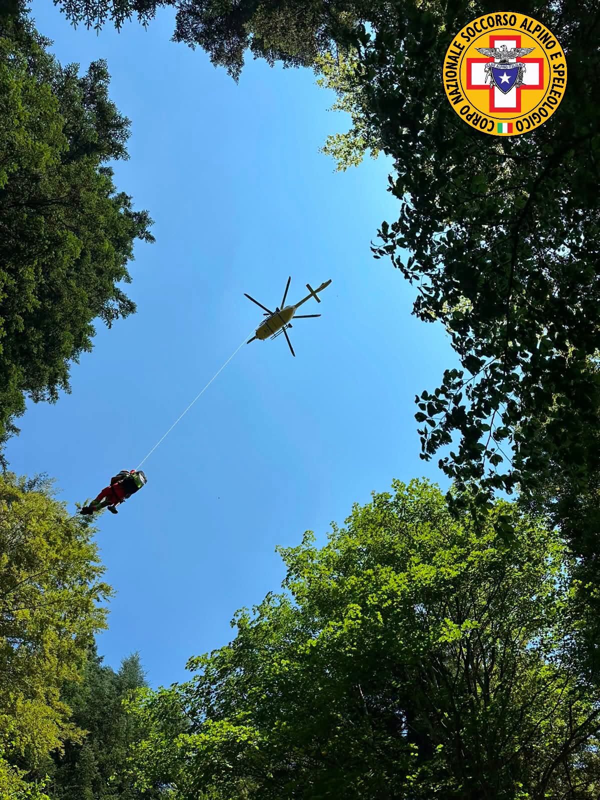 1 agosto 2026. Pian della Saporita (Parco delle Foreste Casentinesi - FC). Soccorso escursionista caduta dalla e-bike. 1 agosto 2026. Pian della Saporita (Parco delle Foreste Casentinesi - FC). Soccorso escursionista caduta dalla e-bike.