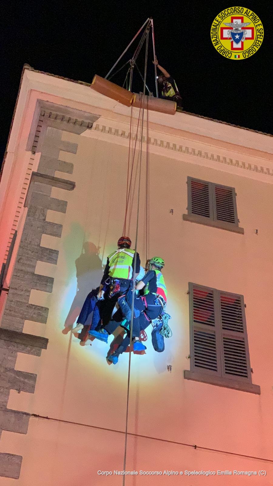 18 luglio 2019. E...state in Salute e Sicurezza. Novafeltria (RN). Il Soccorso Alpino si esibisce in una soccorso su parete verticale.