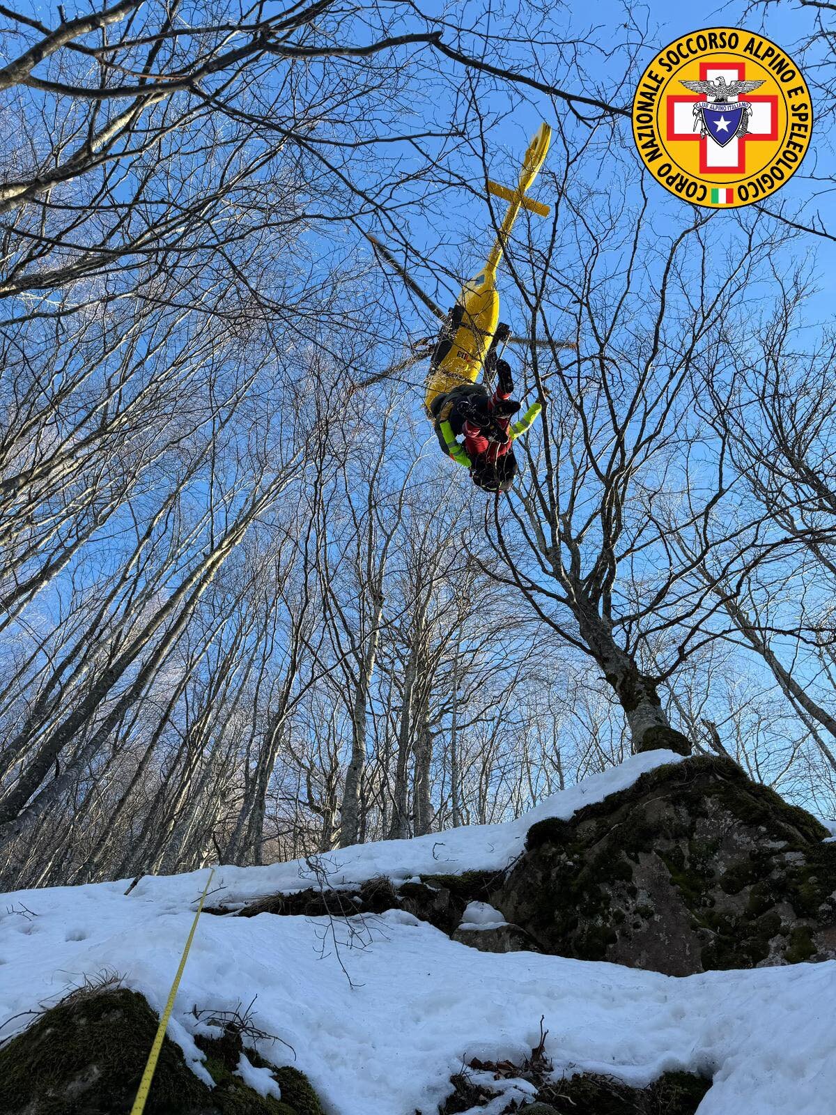 21 febbraio 2026. Lame del Rio Re (RE). Soccorso escursionista scivolato in un canale