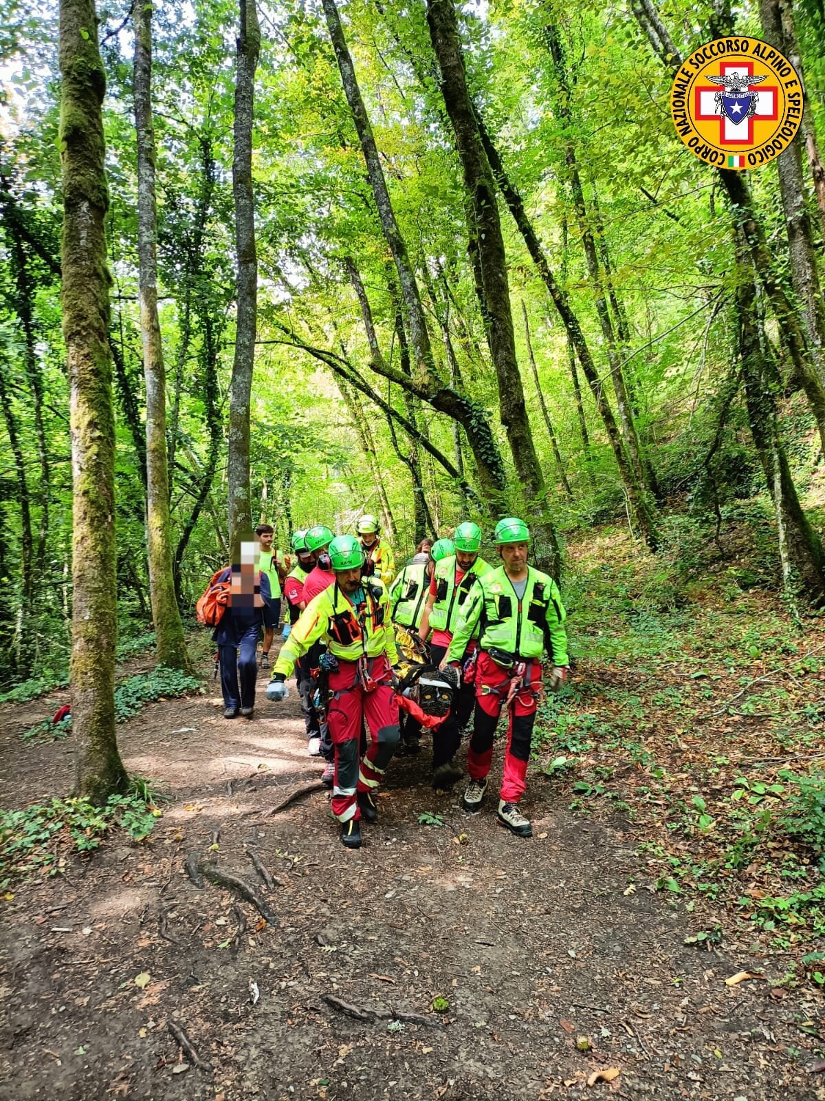 15 settembre 2023. C&agrave; del Rost (FC). Accusa malore durante escursion e e scivola in una scarpata.