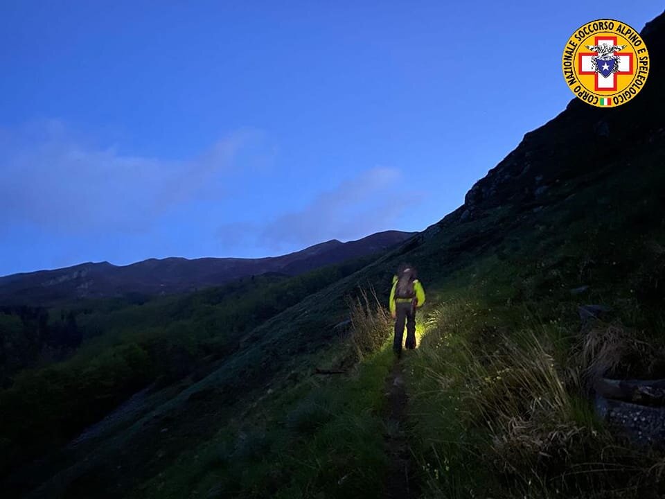 18 giugno 2023. Monte Gottero (Borgo Val di Taro - PR). Soccorso escursionista con perdita di orientamento.