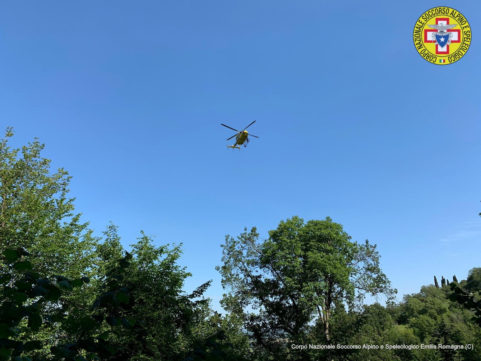 6 giugno 2019. Fosso Raibano - Rocca di Badolo (BO). Soccorso Alpino interviene per escursionista con trauma.