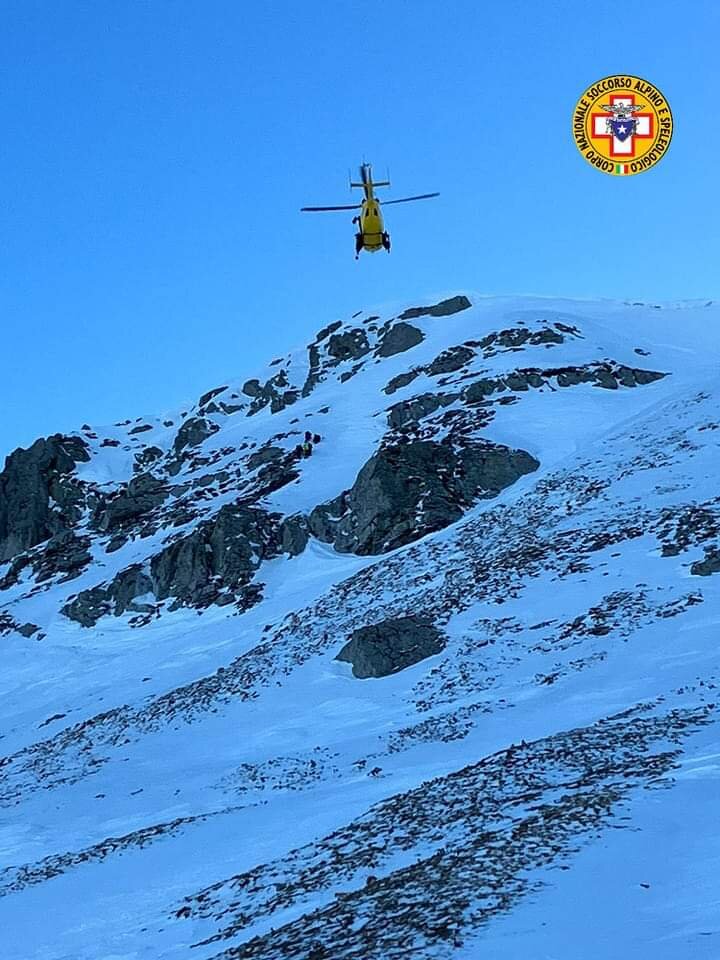 10 aprile 2023. Lago Santo Modenese (MO). Soccorsi escursionisti in difficolt&agrave;.