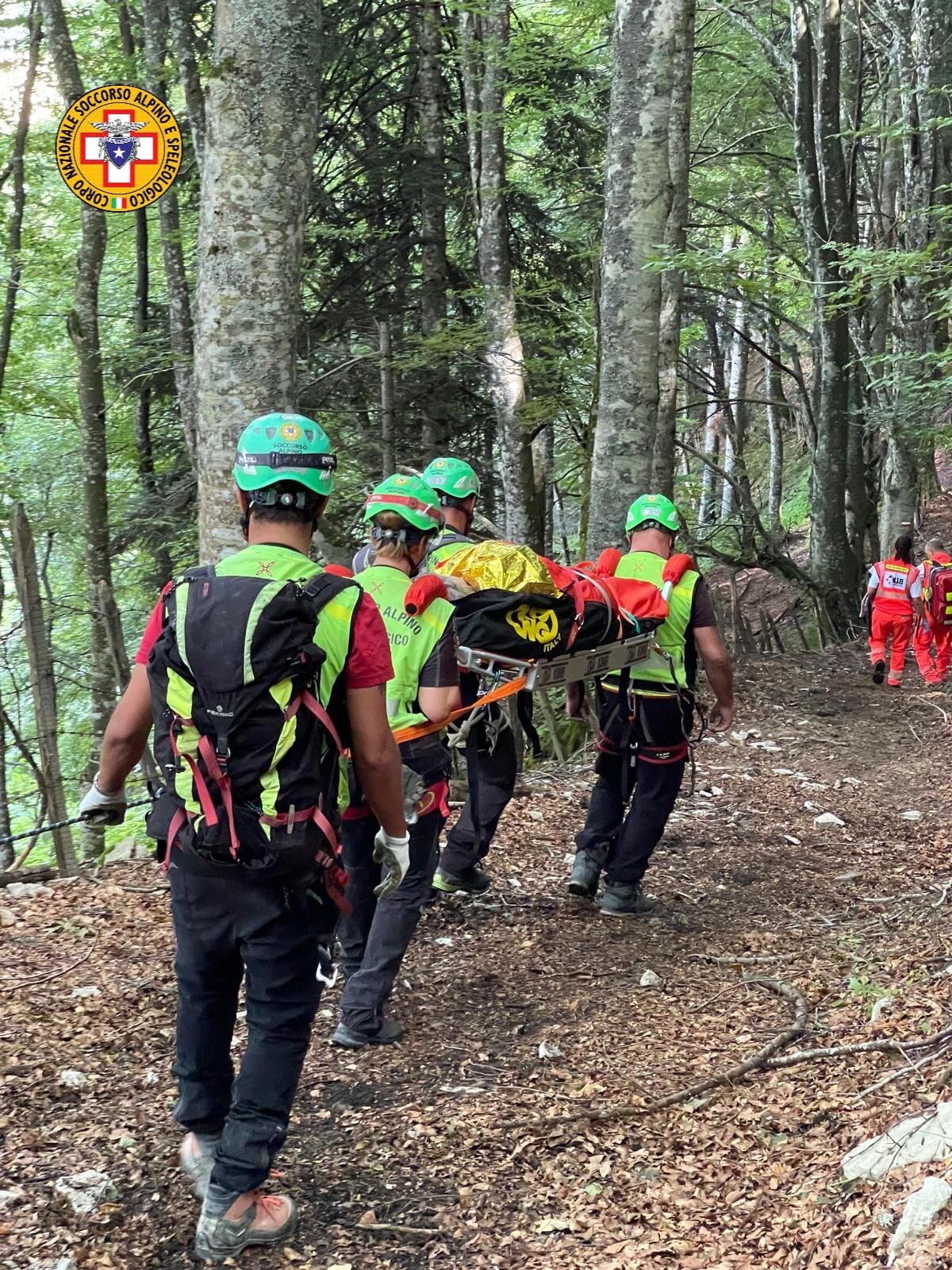 6 agosto 2023. La Cella (Eremo di S.Alberico,Verghereto - FC) Donna a cavallo infortunata