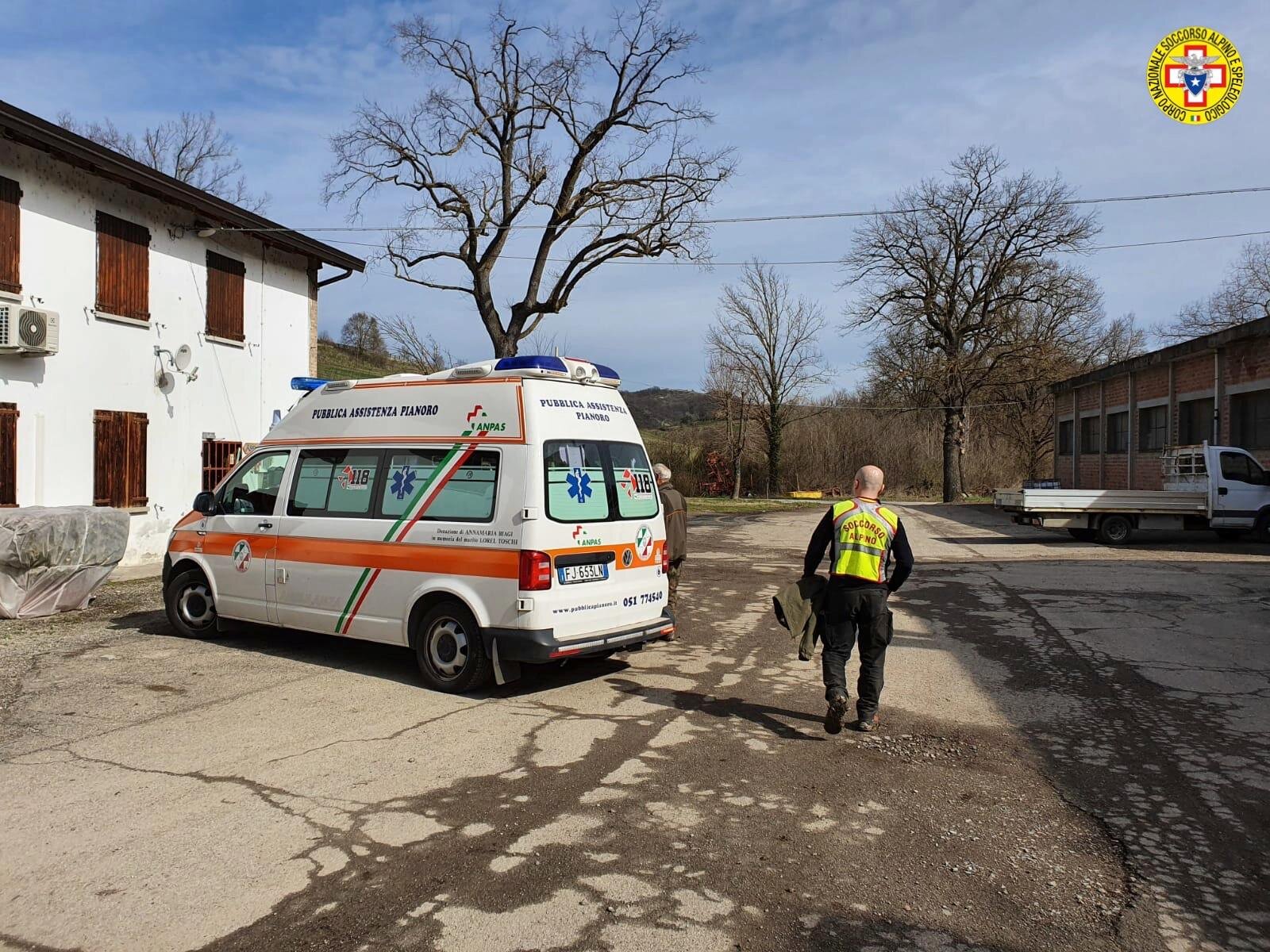 5 marzo 2020. Botteghino di Zocca (BO). Si sente male mentre sta addestrando il suo cane.