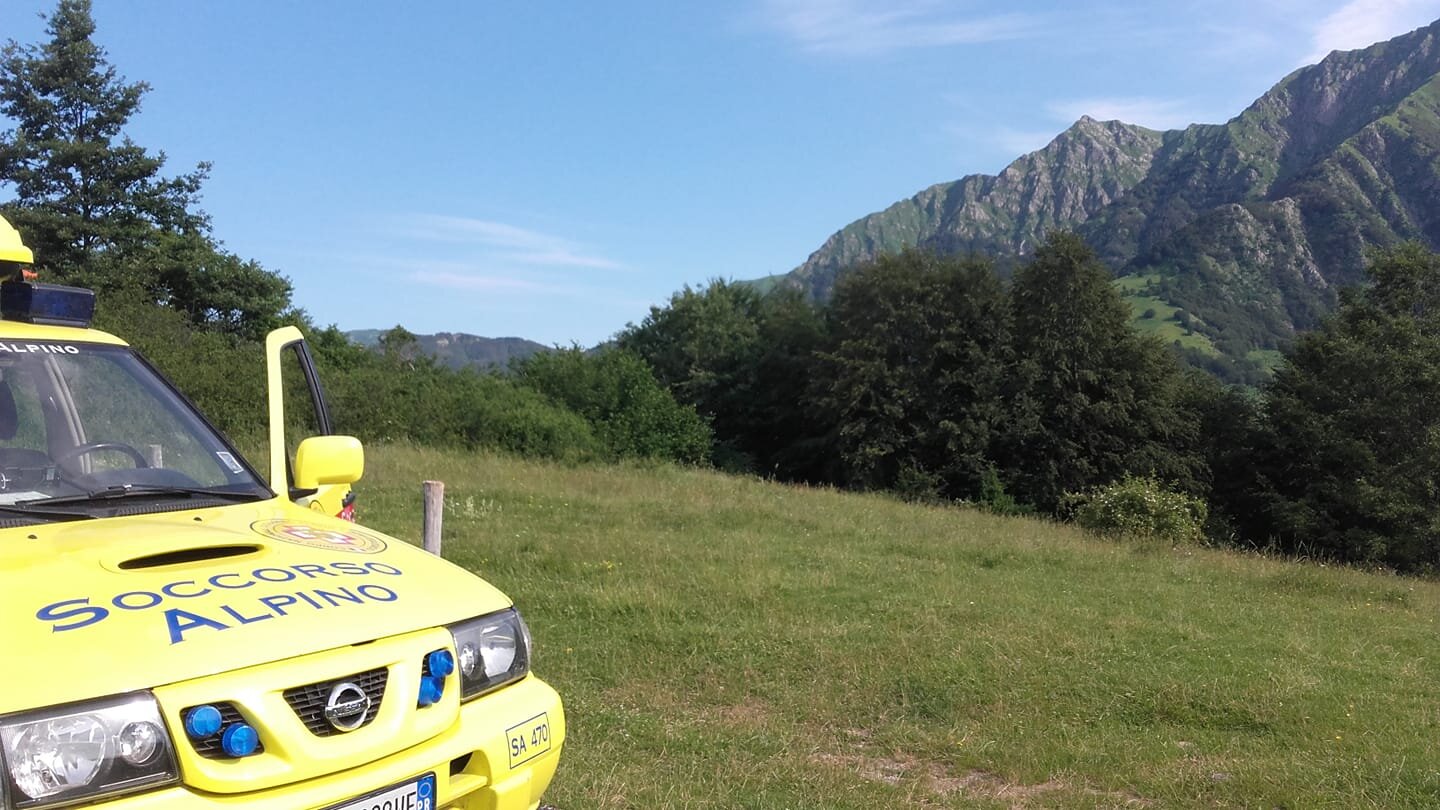 30 giugno 2019. Monte Cusna (Re). Cade con la bici per 150 metri. Trasportato in elicottero all'ospedale.