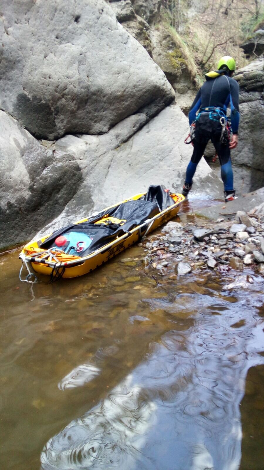 Torrente Lisore (Val d'Aveto - Pc). Weekend di Formazione per il Gruppo Regionale Forre.