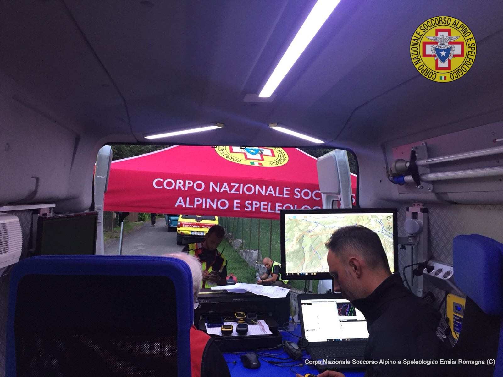 9 luglio 2018. Continuano le ricerche del fungaiolo disperso a Roncoscaglia (MO). Impiegati anche elicotteri di Aeronautica e Polizia.