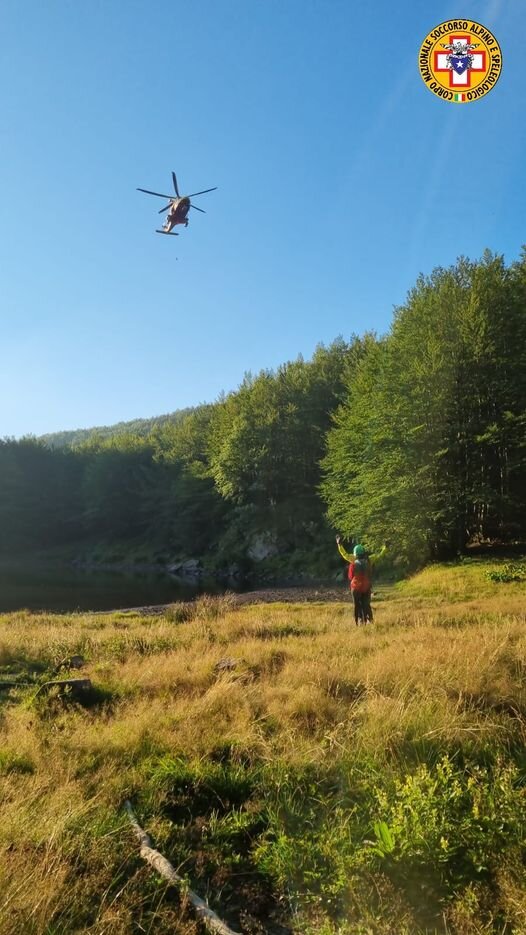 22 agosto 2023. Passo del Lagastrello. Soccorsa escursionista infortunata su sentiero.