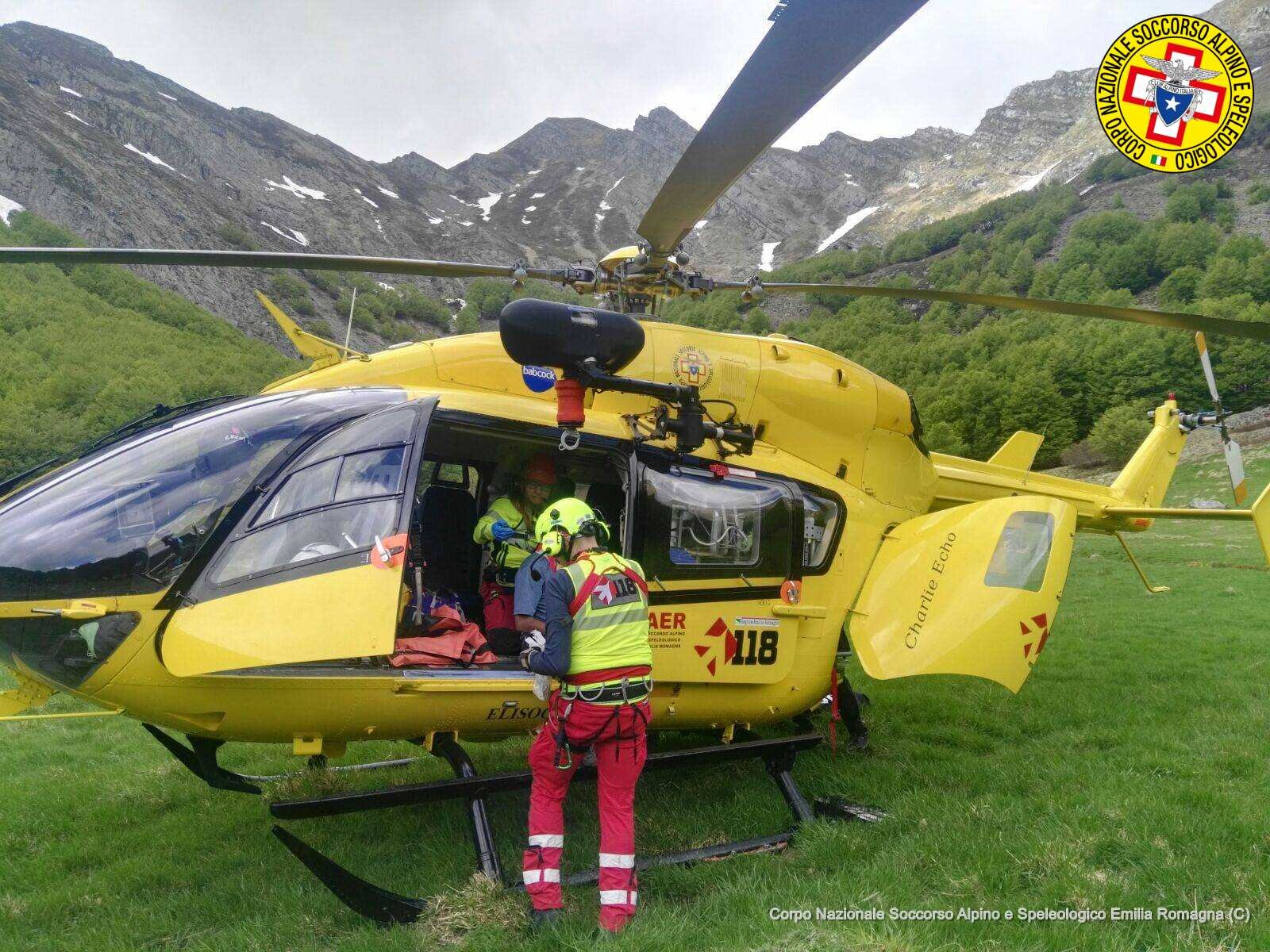 19 giugno 2018. Guiglia (Mo). Uomo si infortuna nel bosco. Trasportato in elicottero all&rsquo;ospedale.