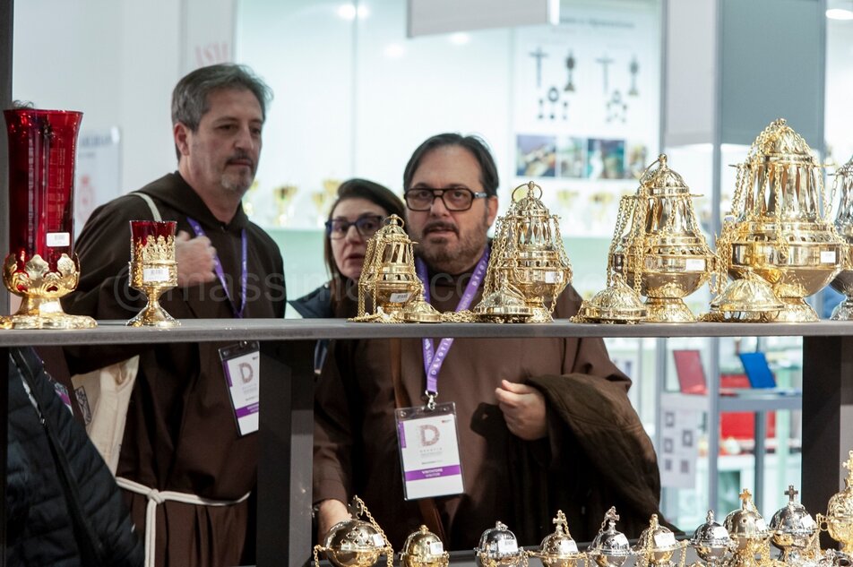 _mcf7415.jpeg _mcf7415.jpeg