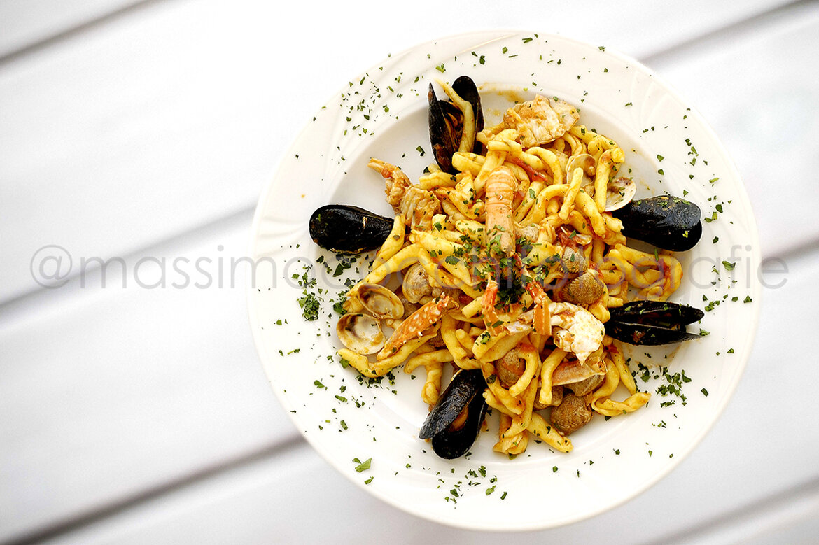 5f7a4816-e6da-4ad4-bbc3-d4cddadee0de