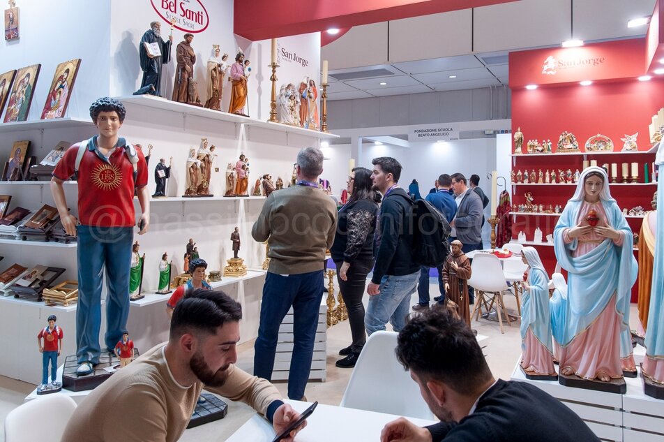 _mcf7444.jpeg _mcf7444.jpeg