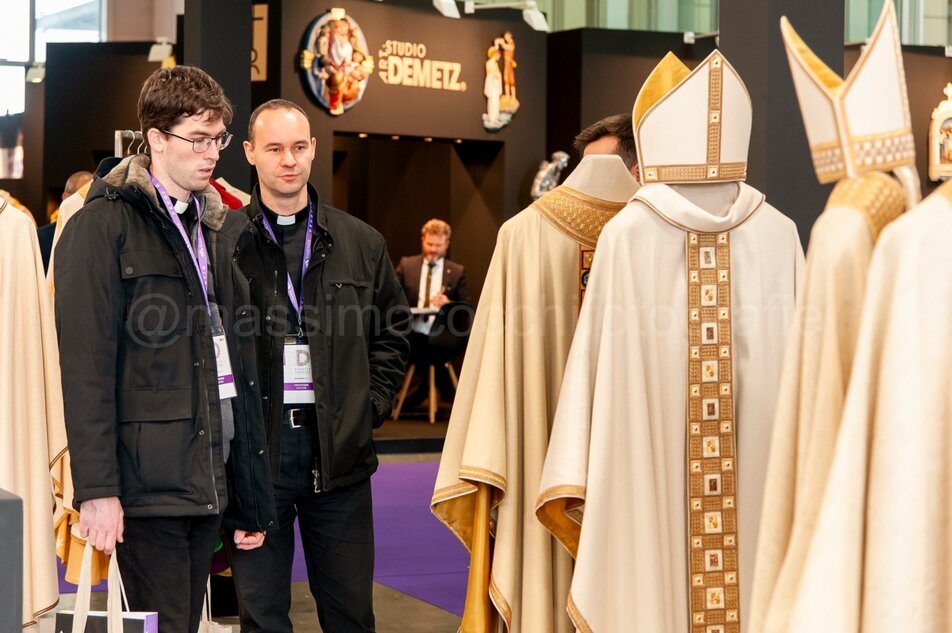 _mcf7016.jpeg _mcf7016.jpeg