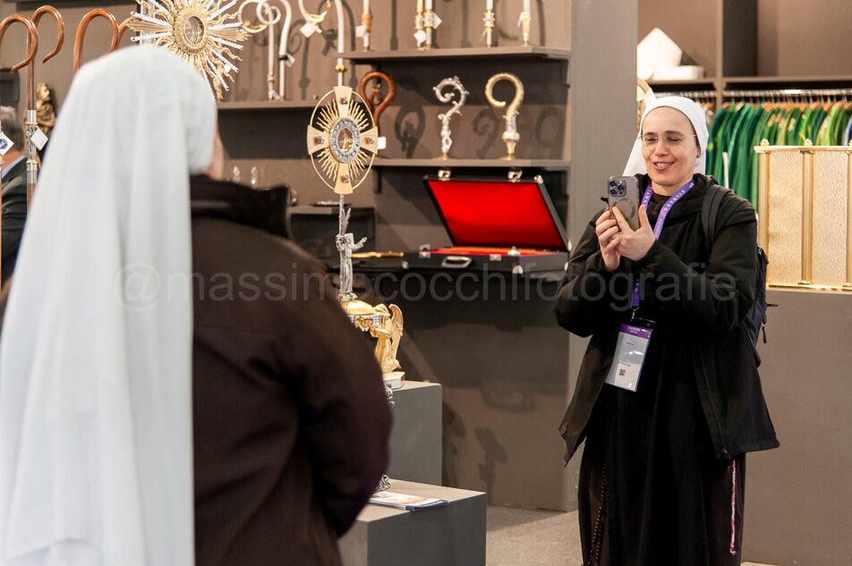 _mcf7407.jpeg _mcf7407.jpeg