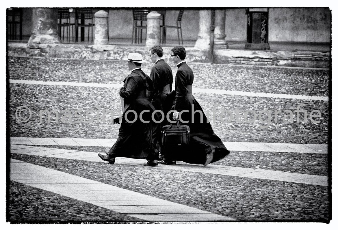 4f63435e-2225-4d12-b214-d56455971ce4