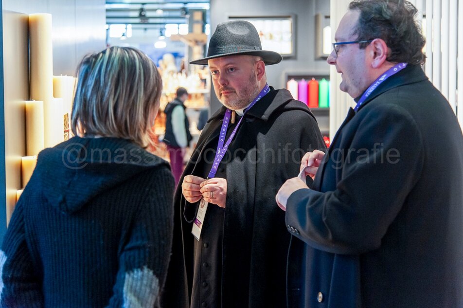 _mcf6916.jpeg _mcf6916.jpeg