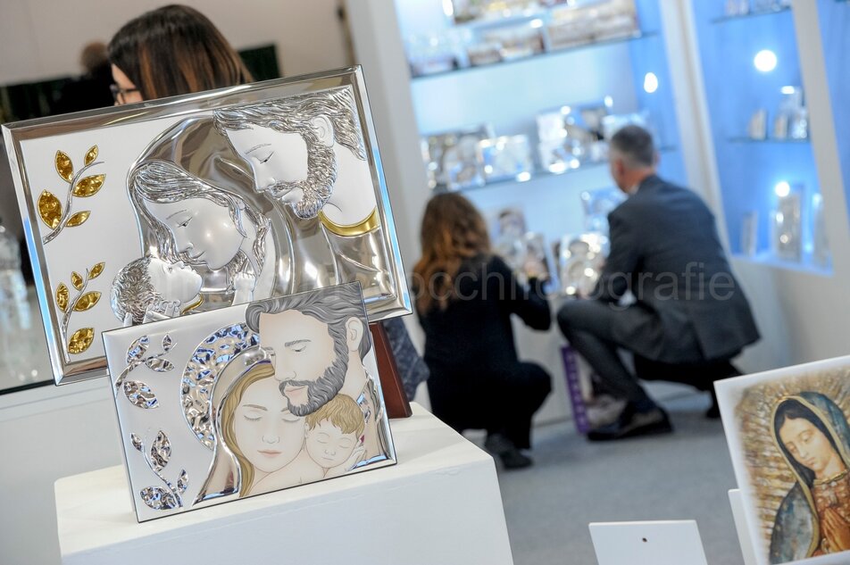 _mcf6108.jpeg _mcf6108.jpeg