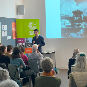 0f48fac6-4735-4044-8573-f98dcd8ccd3f