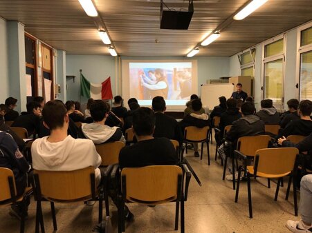 7b7110f2-a976-4ef5-92c1-64c3a770248e