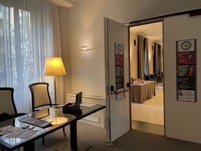 cb550213-7123-4868-bf27-9f174e0cb8ec