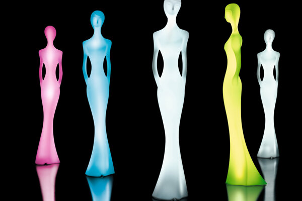 complementi d'arredo MyYour illuminazione - piantane vari colori rosa blu bianco giallo verde trasparente - donna stilizzata complementi d'arredo MyYour illuminazione - piantane vari colori rosa blu bianco giallo verde trasparente - donna stilizzata