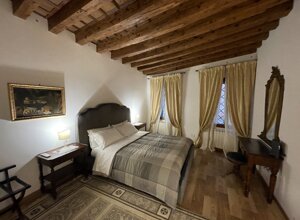 foto%20sara%20in%20venice2024-12-19%2009.05.30.jpeg foto%20sara%20in%20venice2024-12-19%2009.05.30.jpeg