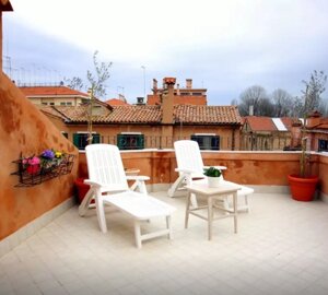 camera%20grande%201%20500px