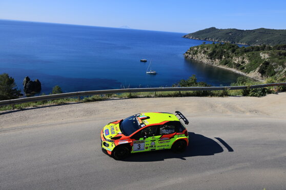 a_l10107.jpeg a_l10107.jpeg