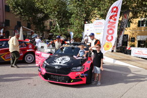 a_l14175.jpeg a_l14175.jpeg