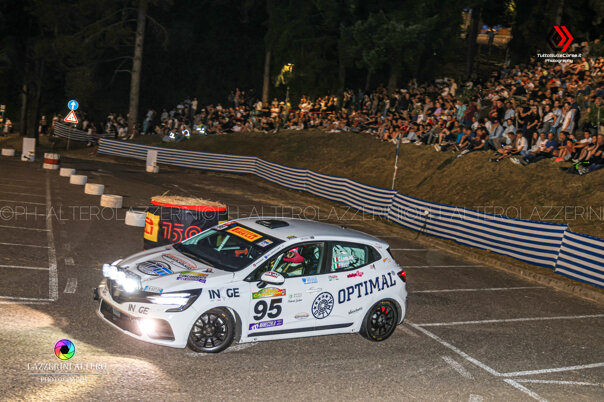 a_l10417.jpeg a_l10417.jpeg